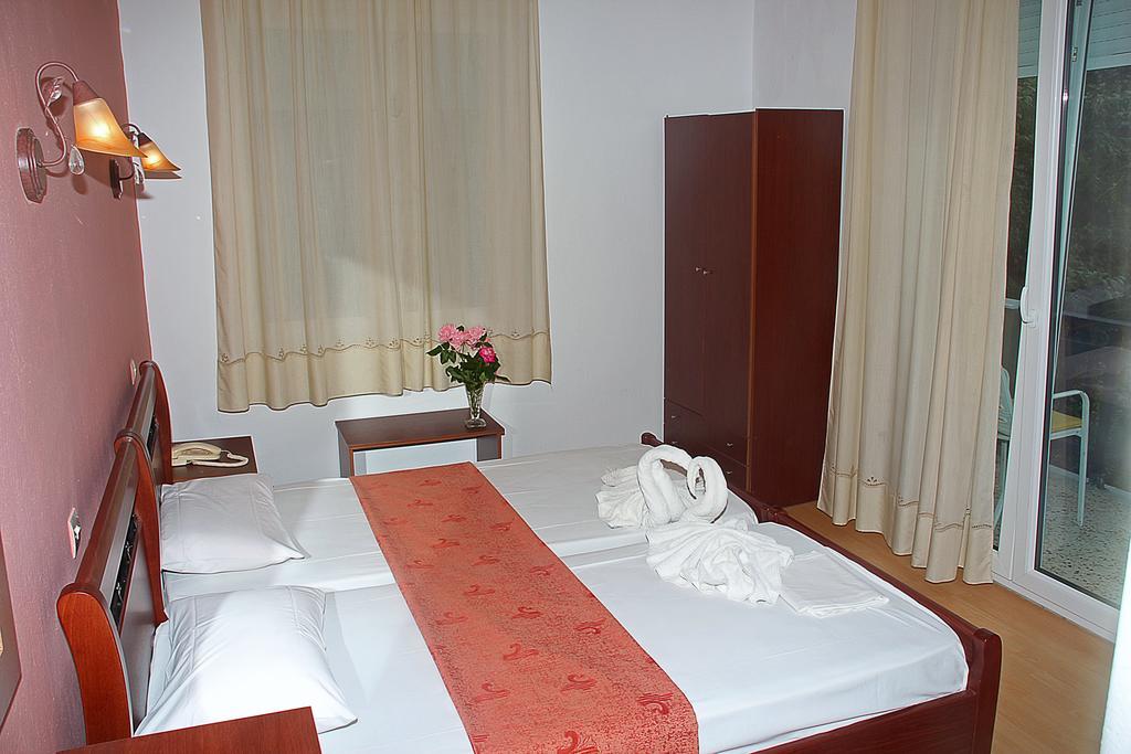 Kristal Hotel Prinos  Room photo
